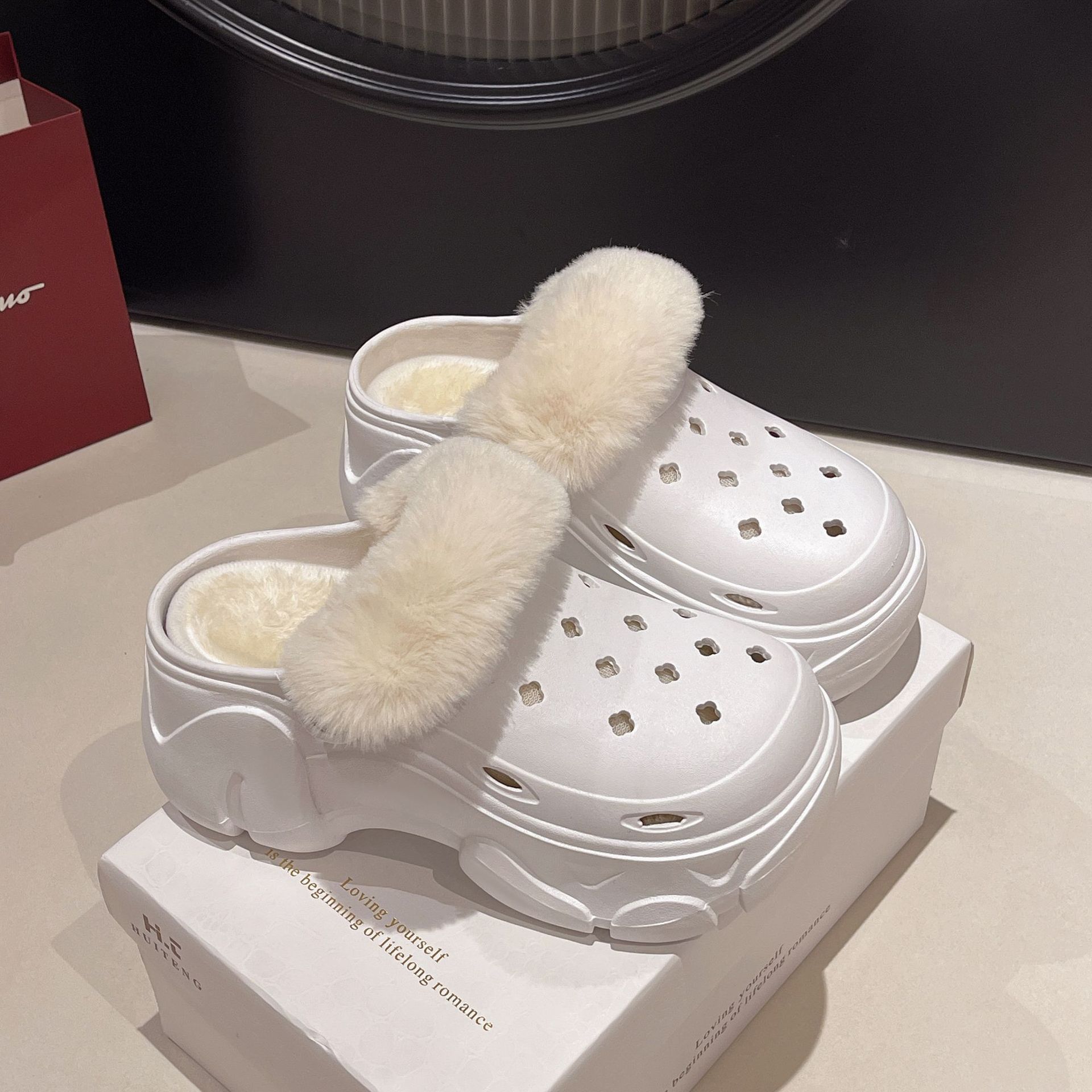 Women's High Heel Fleece Lined - огляд і ціна Women'S Shoes Clogs