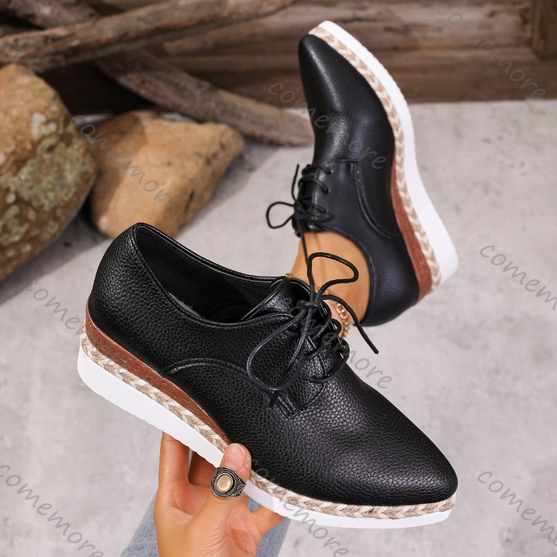 Leather Lace-Up Women's Wedge  - огляд і ціна Oxford Lace Up Women