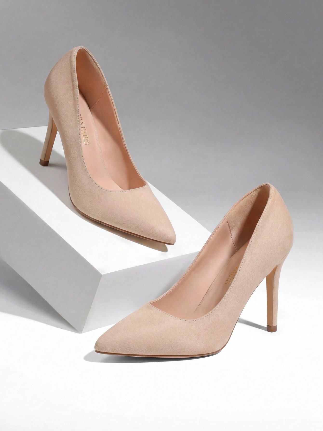 Women's Stiletto High Heel Pum - огляд і ціна Court Heel Pointed