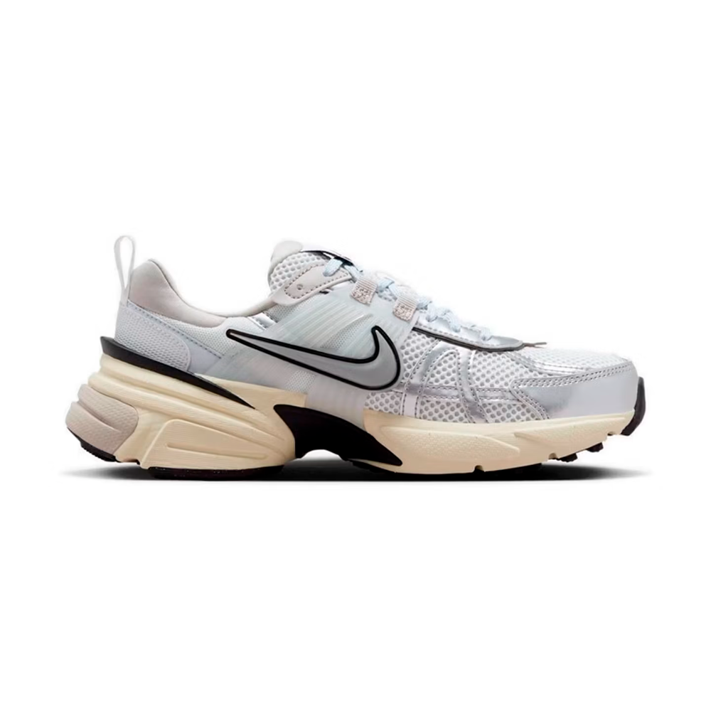 Nike V2K RUN Women's Retro-Ins - огляд і ціна Women Shoes Running Nike